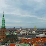 Super Cozy In Downtown Cph Copenhague