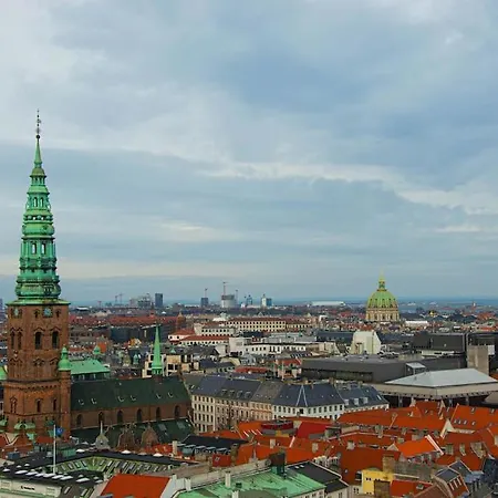 Super Cozy In Downtown Cph København
