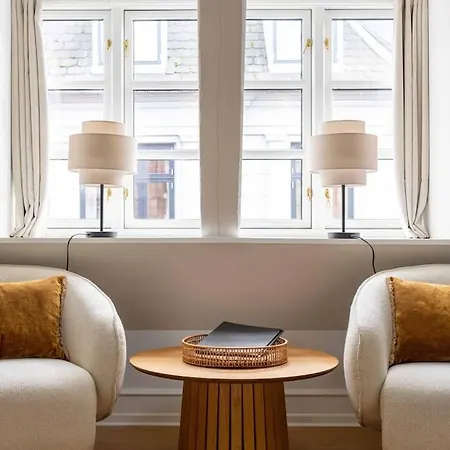 Super Cozy In Downtown Cph * København